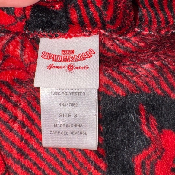 Marvel Red and Black Spider-Man Robe - Picture 2 of 2